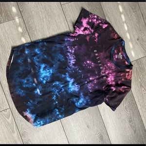 Hollister, colorful shirt